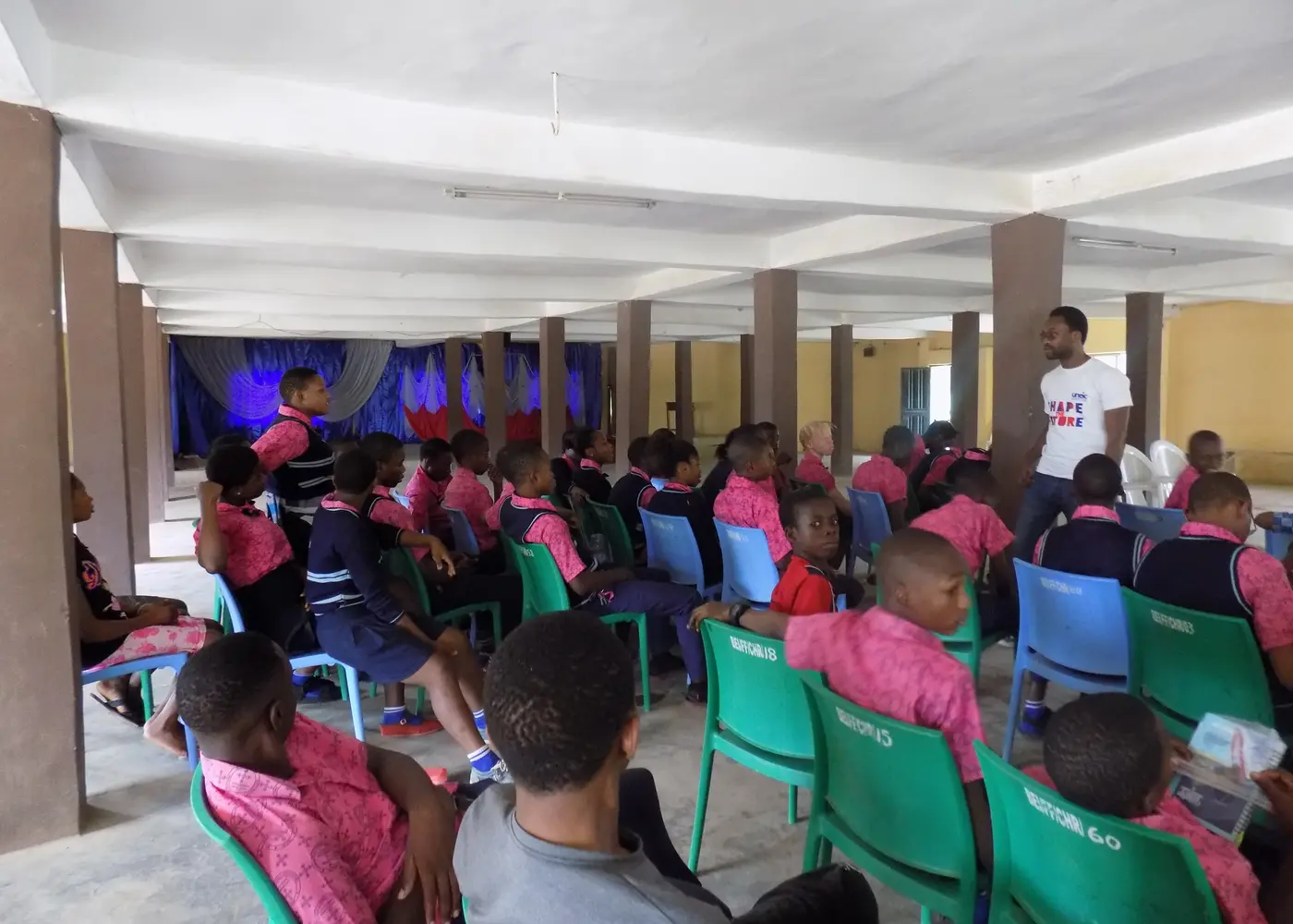 Bola International School — photo 1